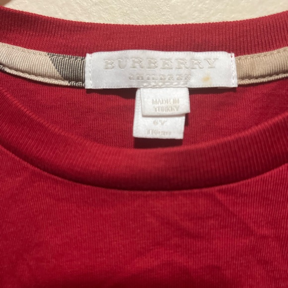 Burberry Red Long Sleeve Tee with Classic Design - Picture 4 of 10